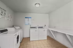 1927 Ave M 1/2, Galveston, TX 77550 - Photo 15
