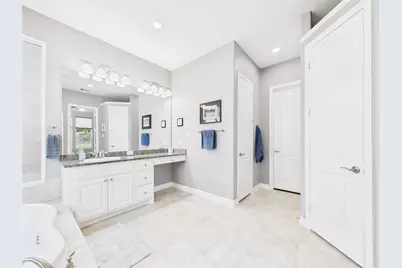 14115 Dunsmore Landing Drive, Houston, TX 77059 - Photo 21