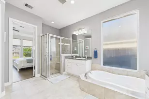 14115 Dunsmore Lndg Dr, Houston, TX 77059 - Photo 19