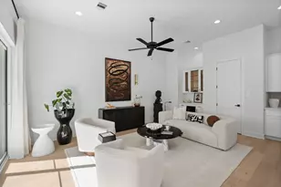 8709 Ojeman Villas Dr, Houston, TX 77055 - Photo 21