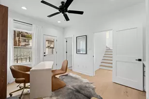 8709 Ojeman Villas Dr, Houston, TX 77055 - Photo 9