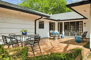 1902 Chimney Rock Rd, Houston, TX 77056 - Photo 29