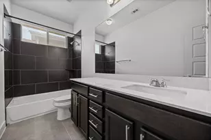 2303 Capulet St, Austin, TX 78741 - Photo 19