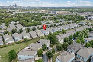 2303 Capulet St, Austin, TX 78741 - Photo 23