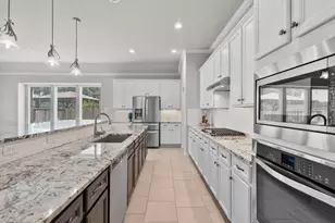9010 Gardenia Meadow Ln, Spring, TX 77379 - Photo 13