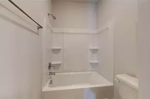 11821 E Gate Dr, Willis, TX 77318 - Photo 19