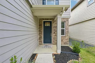 12130 Blooming Willow Dr, Tomball, TX 77377 - Photo 3