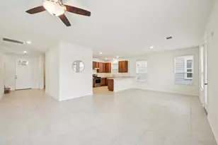 12130 Blooming Willow Dr, Tomball, TX 77377 - Photo 7