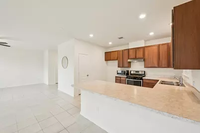 12130 Blooming Willow Drive, Tomball, TX 77377 - Photo 15