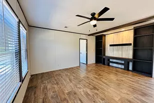 16306 Crockett Martin Ests Dr, Conroe, TX 77306 - Photo 5