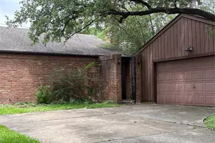 2314 Gray Falls Dr, Houston, TX 77077 - Photo 7