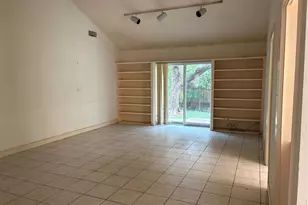 2314 Gray Falls Dr, Houston, TX 77077 - Photo 5