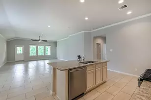 8810 Vasco da Gama Trace, Houston, TX 77044 - Photo 17