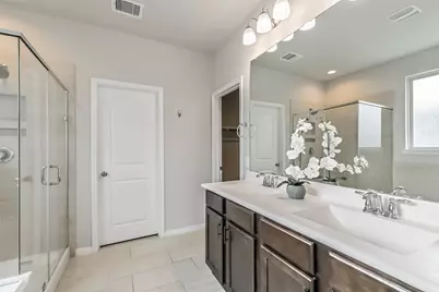 8810 Vasco Da Gama Trace, Houston, TX 77044 - Photo 23