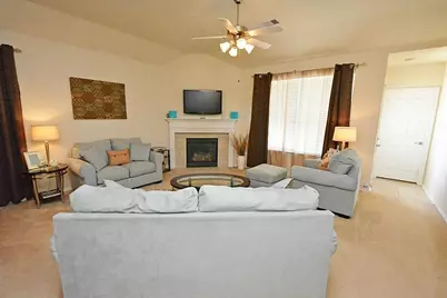 19711 Heron Shadow Court, Richmond, TX 77407 - Photo 9