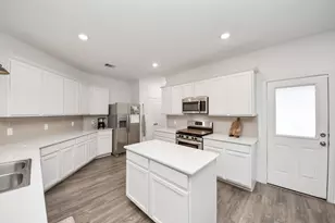 2835 Mistygate Ct, Conroe, TX 77301 - Photo 11