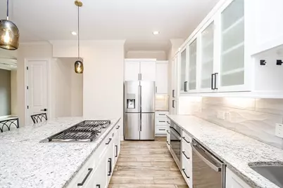 710 Stanford Street #B, Houston, TX 77019 - Photo 13