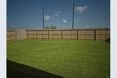 434 Dorion Lagoon Drive, Crosby, TX 77532 - Photo 5