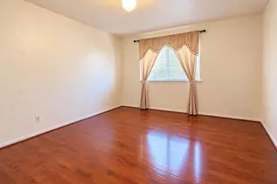 8357 Nairn St, Houston, TX 77074 - Photo 5