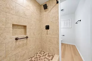 6642 Heron Dr, Houston, TX 77087 - Photo 15