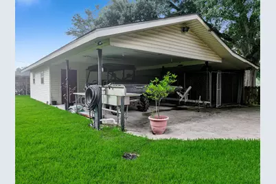 10922 Glen Oaks Street, Beaumont, TX 77705 - Photo 9