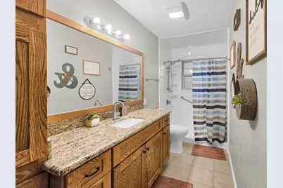10922 Glen Oaks Street, Beaumont, TX 77705 - Photo 23