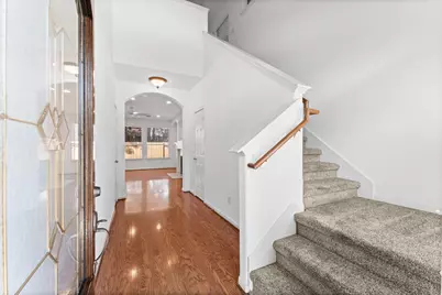 39 E Burberry Circle, The Woodlands, TX 77384 - Photo 5