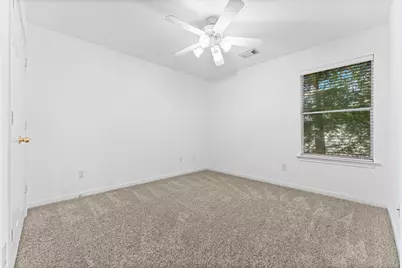 39 E Burberry Circle, The Woodlands, TX 77384 - Photo 33