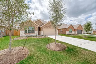 2611 Westward Hl Dr, Fresno, TX 77545 - Photo 3