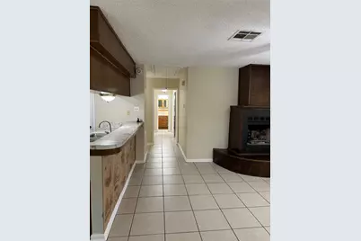 4910 Redfish Reef Drive, Bacliff, TX 77518 - Photo 7
