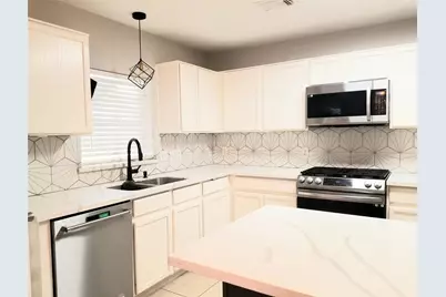 14943 Sugar Peak Drive, Sugar Land, TX 77498 - Photo 11
