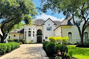 24 St Christopher Ct, Sugar Land, TX 77479 - Photo 1