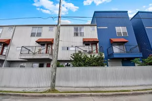831 Saulnier St, Houston, TX 77019 - Photo 47