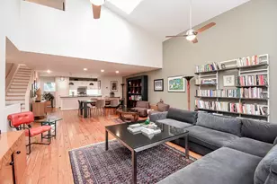 831 Saulnier St, Houston, TX 77019 - Photo 35