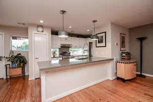 831 Saulnier St, Houston, TX 77019 - Photo 23