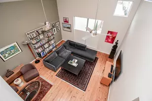831 Saulnier St, Houston, TX 77019 - Photo 45