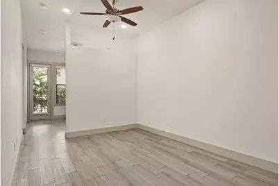 4509 Mount Vernon Street #26, Houston, TX 77006 - Photo 9