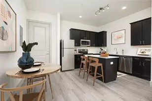 4509 Mt Vernon St, Houston, TX 77006 - Photo 3