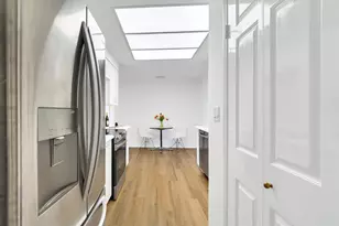 2001 Holcombe Blvd, Houston, TX 77030 - Photo 7