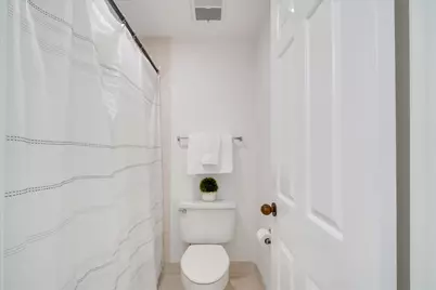 2001 Holcombe Boulevard #1403, Houston, TX 77030 - Photo 19