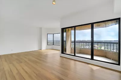 2001 Holcombe Boulevard #1403, Houston, TX 77030 - Photo 5