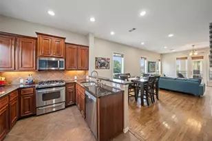 2613 Link Rd, Houston, TX 77009 - Photo 3
