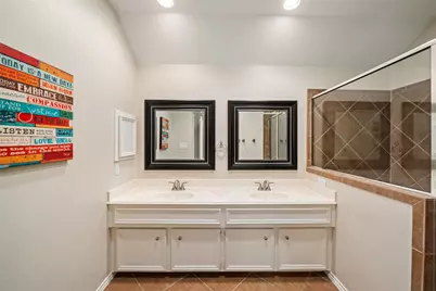 2613 Link Road, Houston, TX 77009 - Photo 5