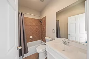 2613 Link Rd, Houston, TX 77009 - Photo 11