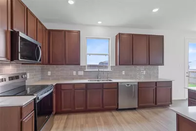 2243 Hawthorn Grove Street, Beasley, TX 77417 - Photo 11