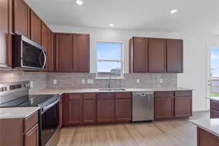 2243 Hawthorn Grv St, Beasley, TX 77417 - Photo 11