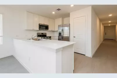 12114 Kellsway Court, Conroe, TX 77306 - Photo 7