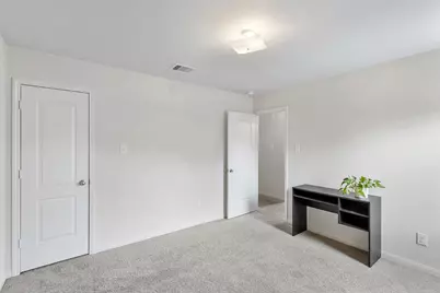 10035 Meadow Mill Forest Lane, Houston, TX 77044 - Photo 19