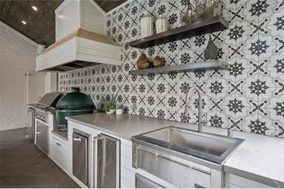 5687 Green Tree Road, Houston, TX 77056 - Photo 35