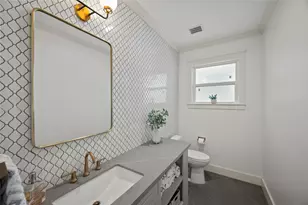 5687 Green Tree Rd, Houston, TX 77056 - Photo 37